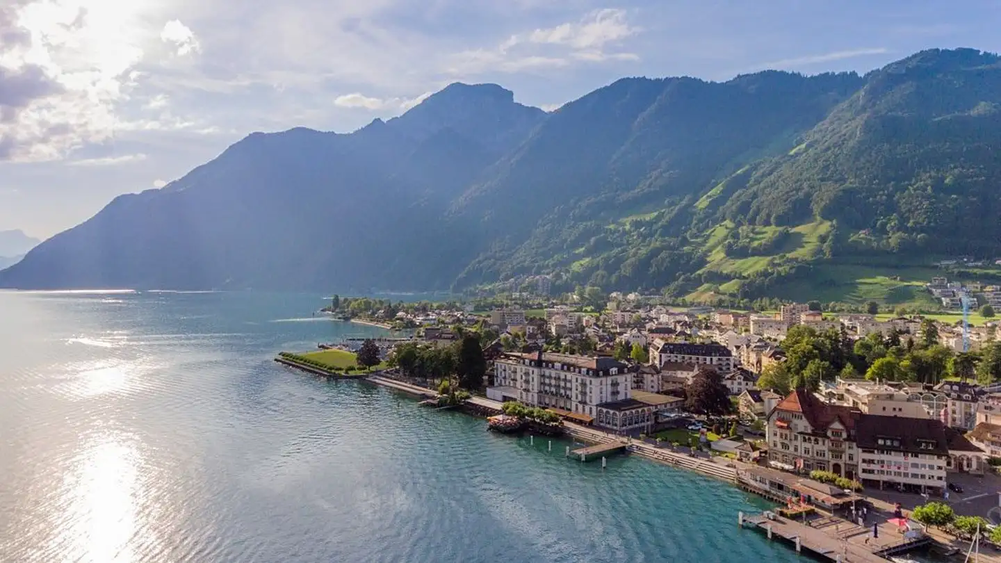 Commerciale in vendita - Föhneneichstrasse 8, 6440 Brunnen