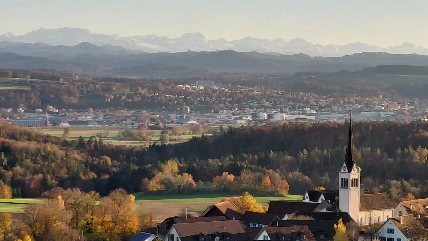 Attique à louer - Steig 4, 8535 Herdern