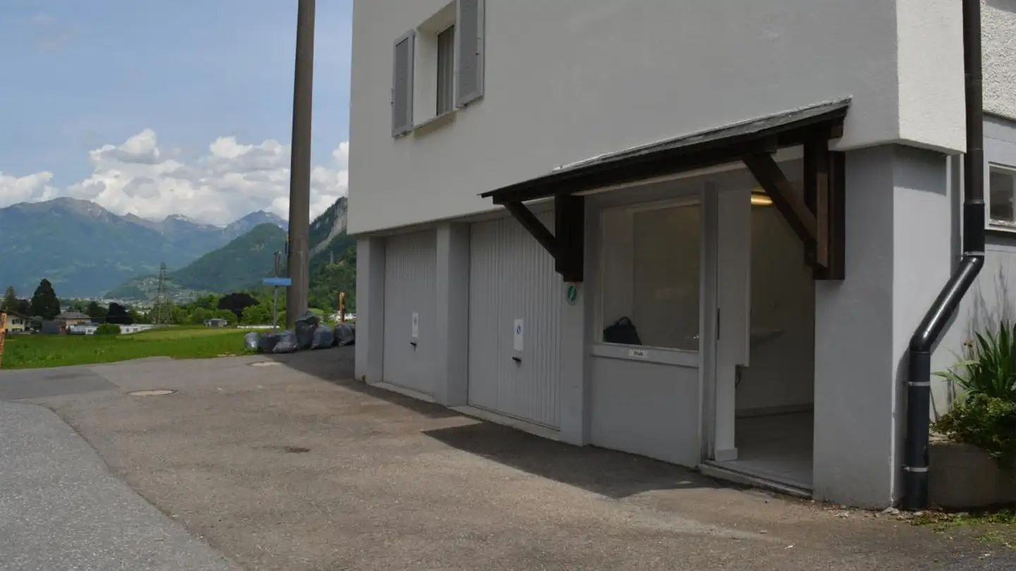 Commerciale in affitto - Neuheim 1, 8750 Riedern