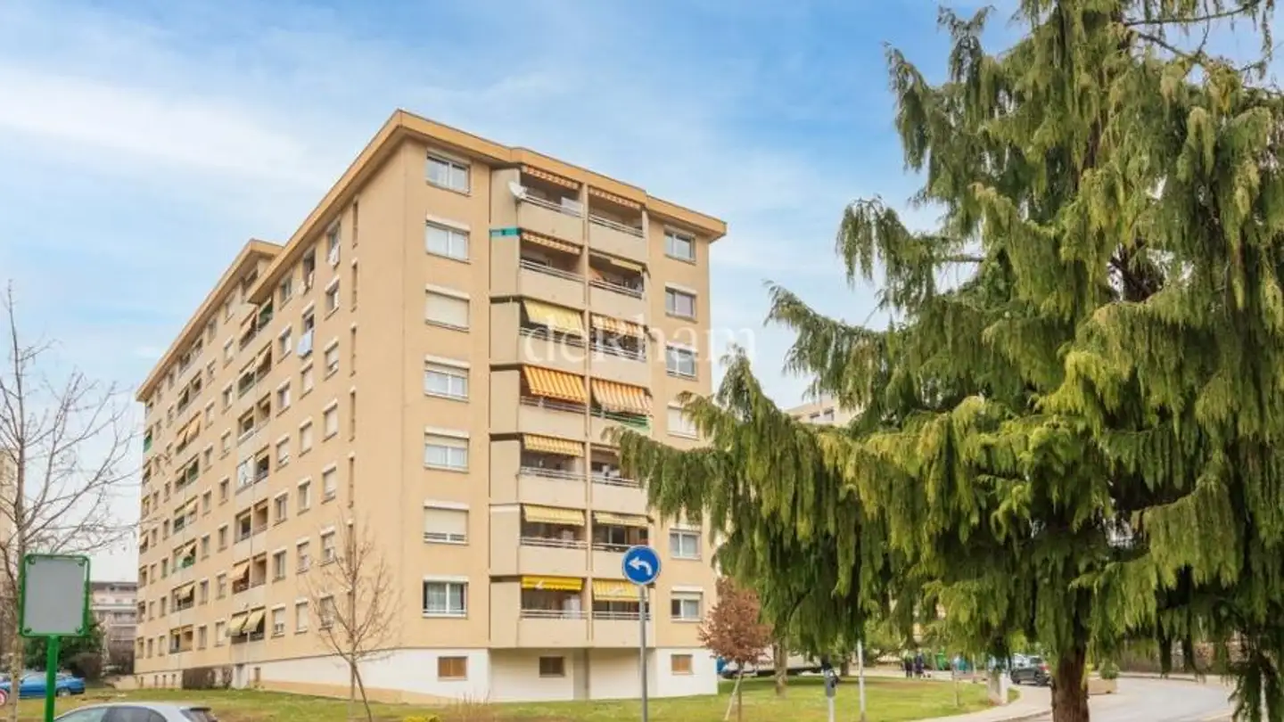 Outdoor parking space for rent - Rue De La Blancherie 36, 1022 Chavannes-près-Renens