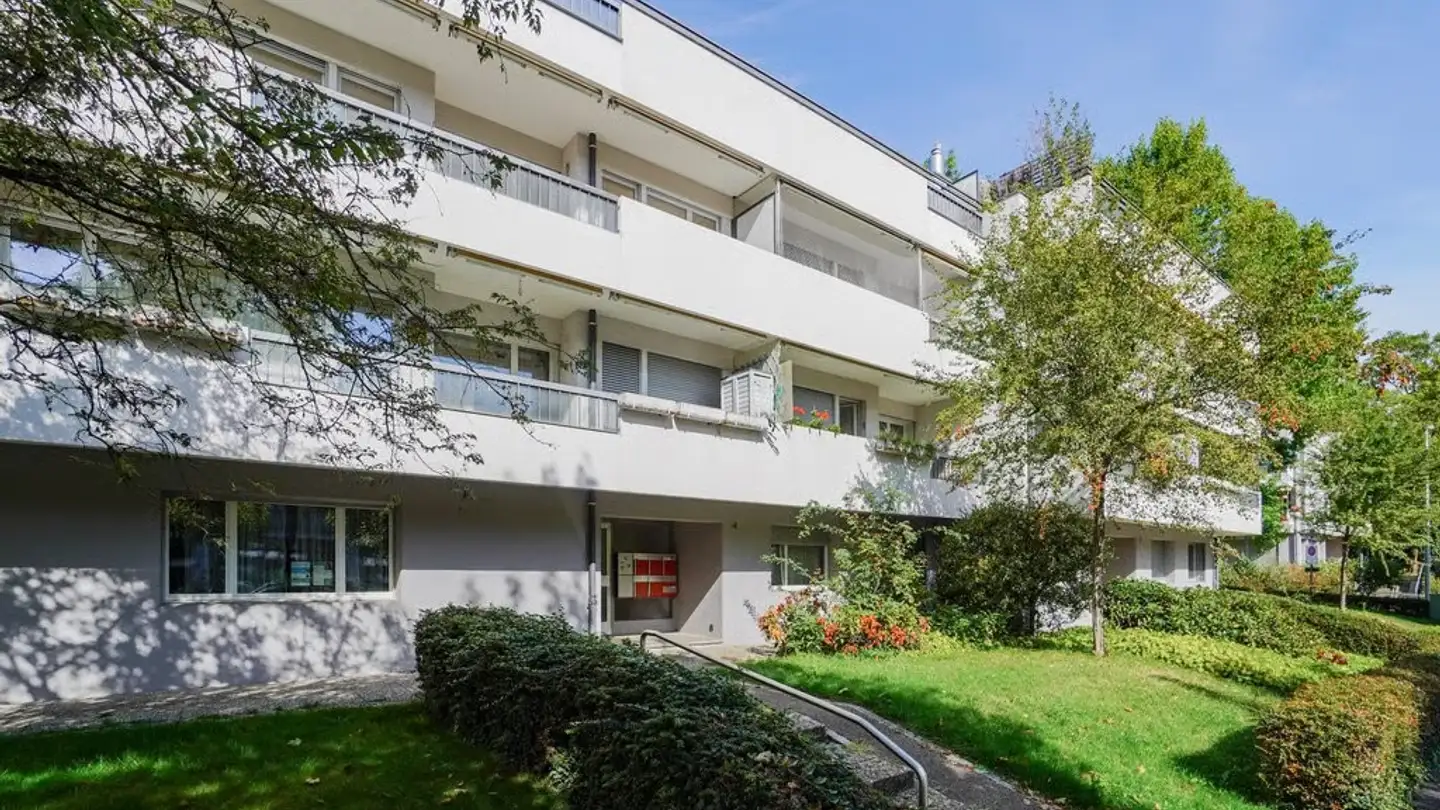 Appartement à louer - Burggartenstrasse 4, 4103 Bottmingen