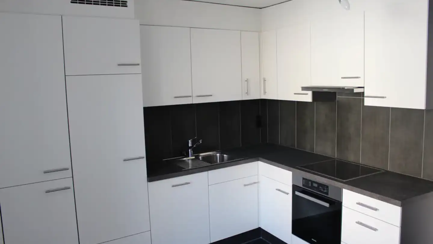 Apartment for rent - Rue De La Maison-Rouge 3, 1400 Yverdon-les-Bains - Photo 2