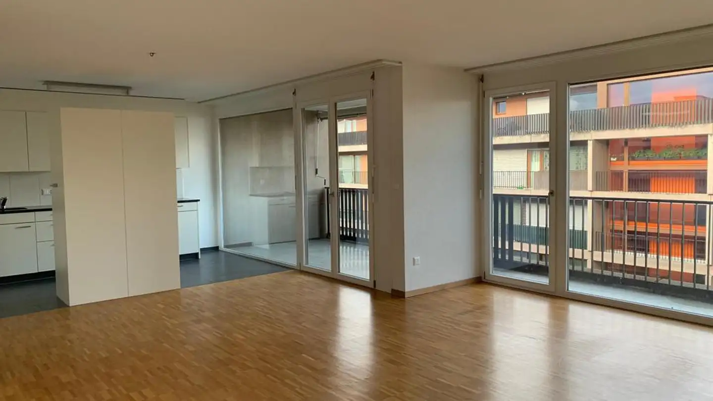 Appartement à louer - Unterdorfstrasse 4d, 8117 Fällanden - Photo 2