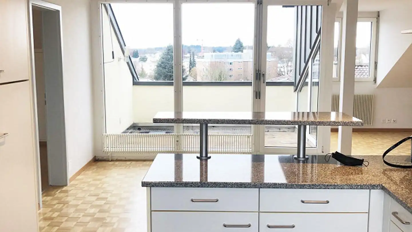 Attique à louer - Allmendstrasse 17, 3052 Zollikofen
