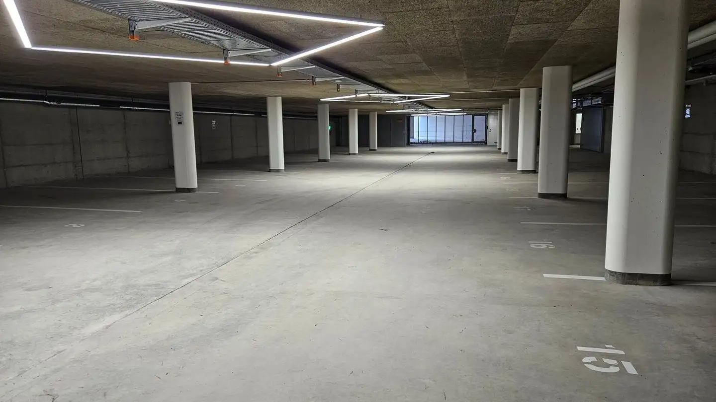 Underground parking space for rent - Chemin Des Grands Vignes, 1275 Chéserex