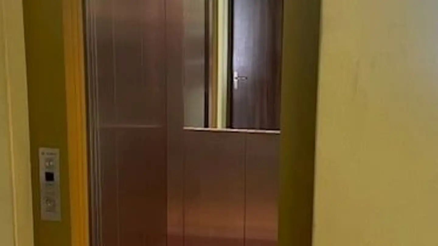 Appartamento in vendita - Kantonsstrasse 20, 3930 Visp - Photo 2