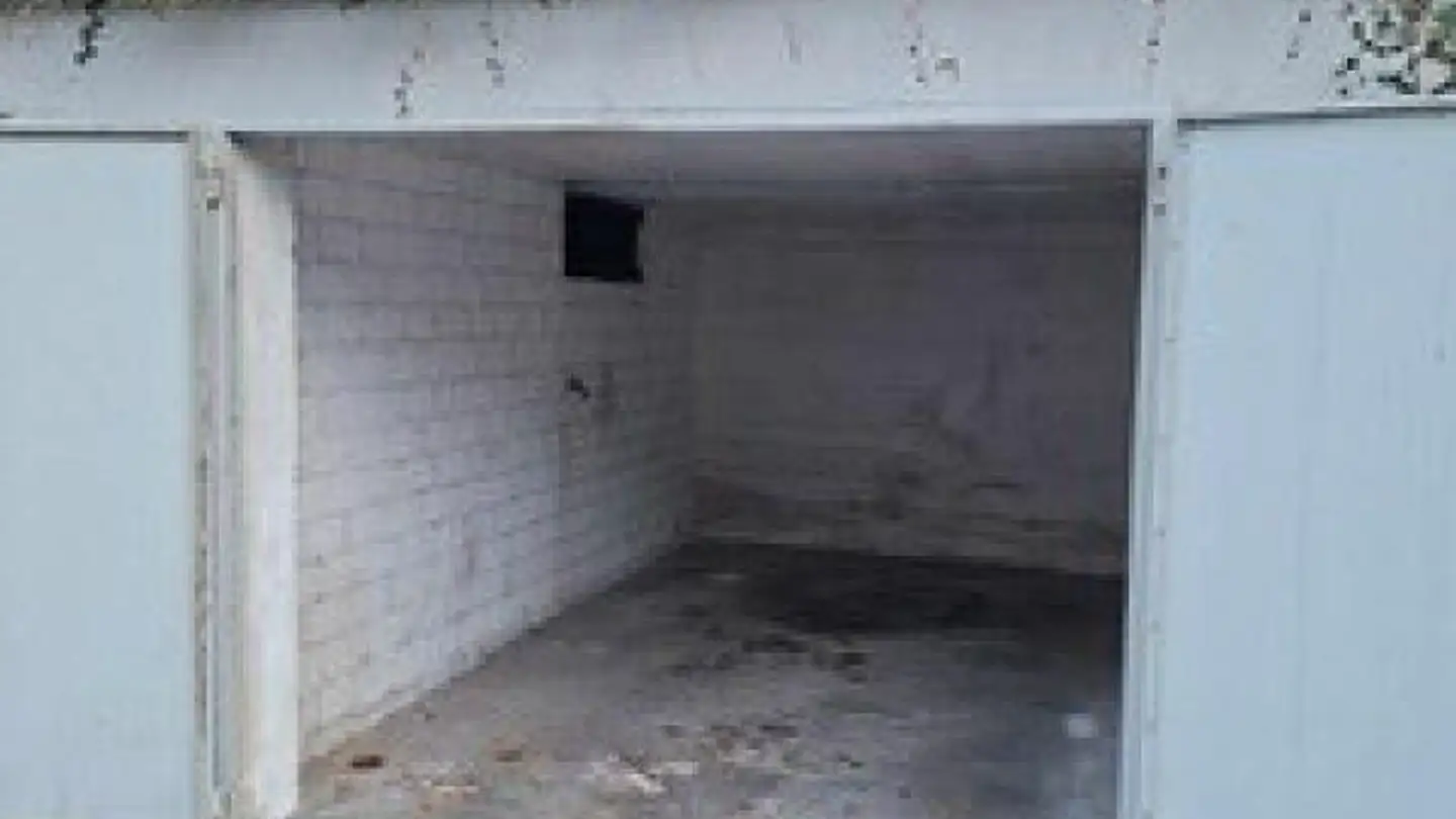Single garage for rent - Mellingerstrasse 77, 5400 Baden