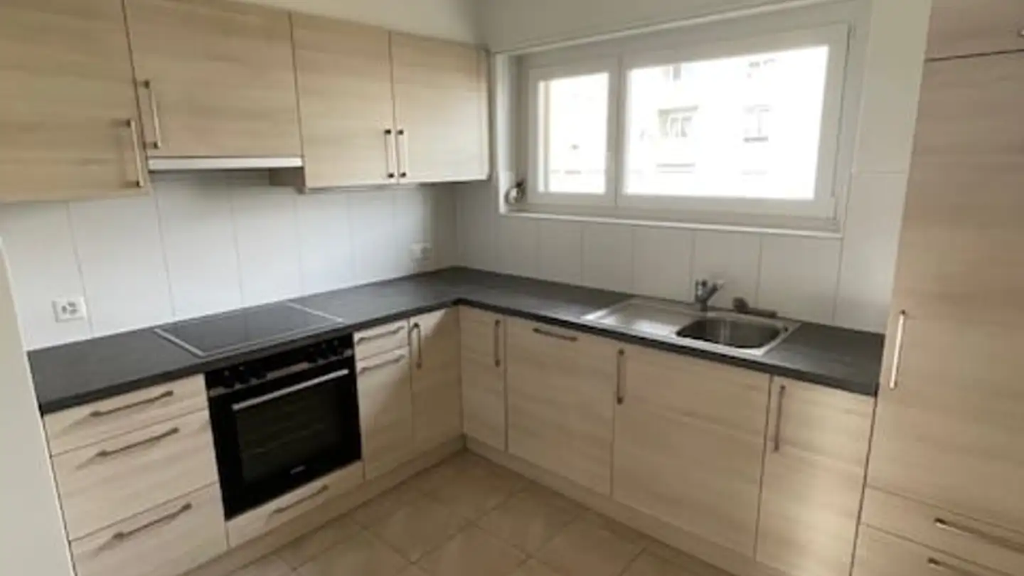 Apartment for rent - Avenue Charles-Naine 18, 2300 La Chaux-de-Fonds