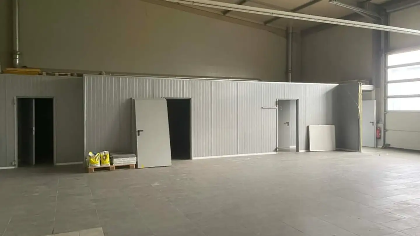 Commercial for rent - Route De L'aérodrome 3, 1880 Bex - Photo 2