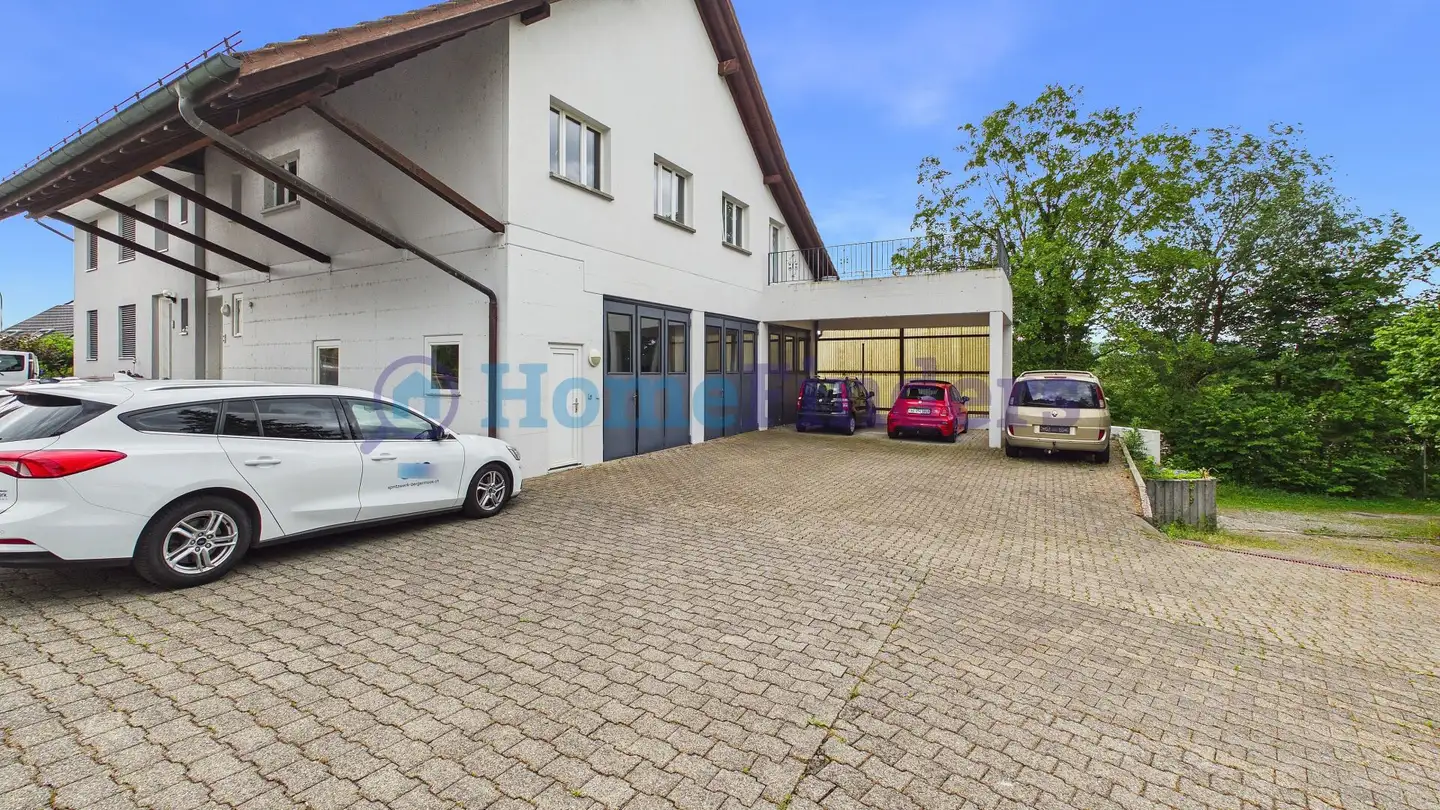 Mischgenutztes Gebäude kaufen - 5105 Auenstein