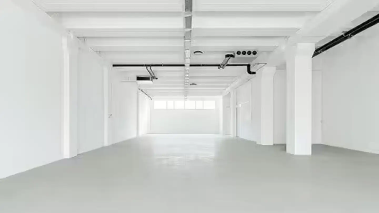 Mixed-use building for sale - 6930 Bedano