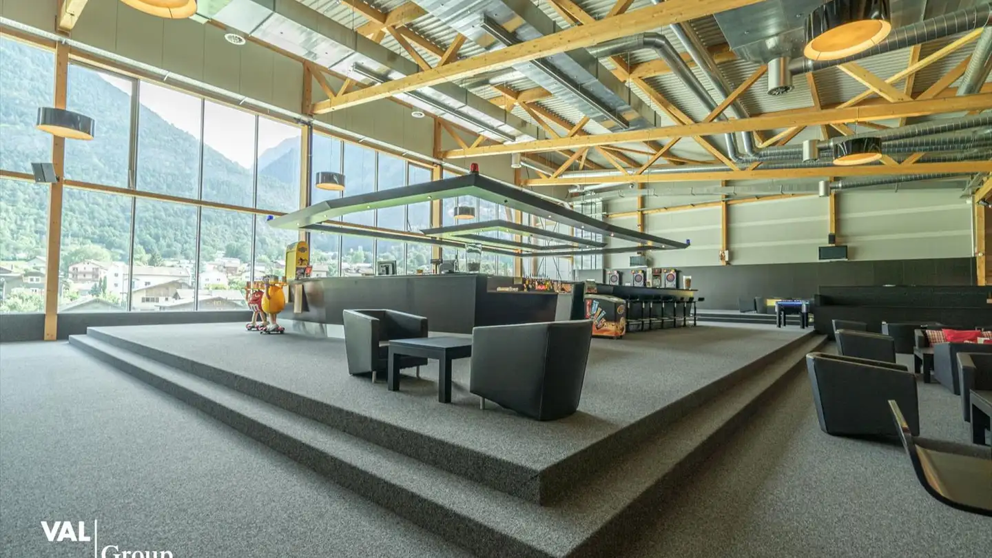 Palazzetto dello sport in affitto - 3900 Gamsen - Photo 3