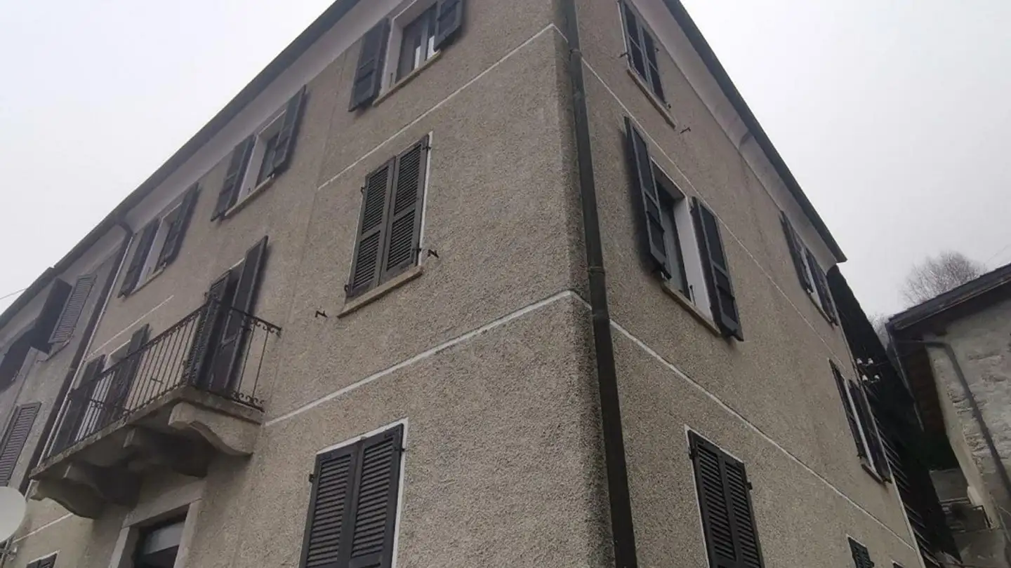 Residential building for sale - 6951 Bogno - Photo 4