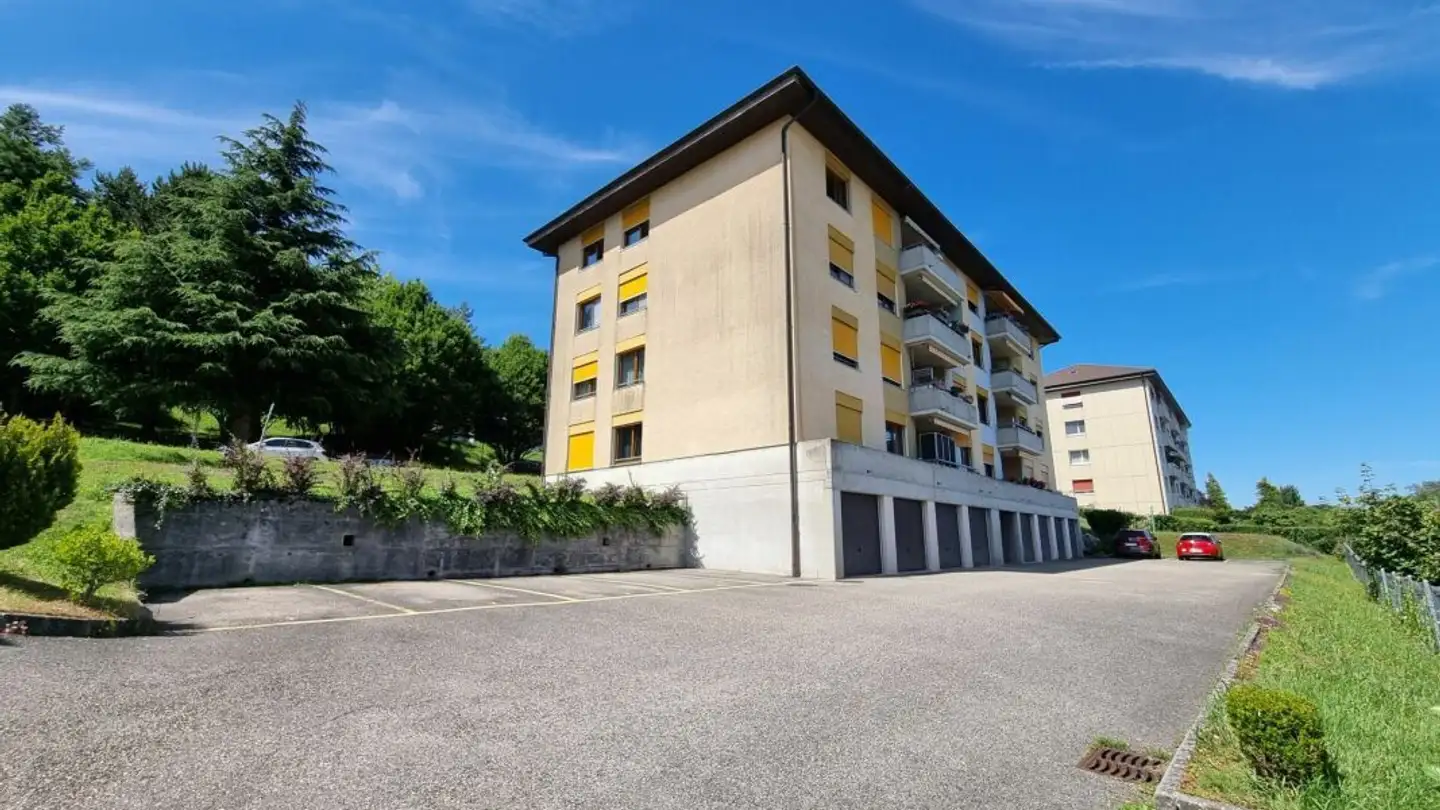 Outdoor parking space for rent - Rue Des Cerisiers, 2023 Gorgier