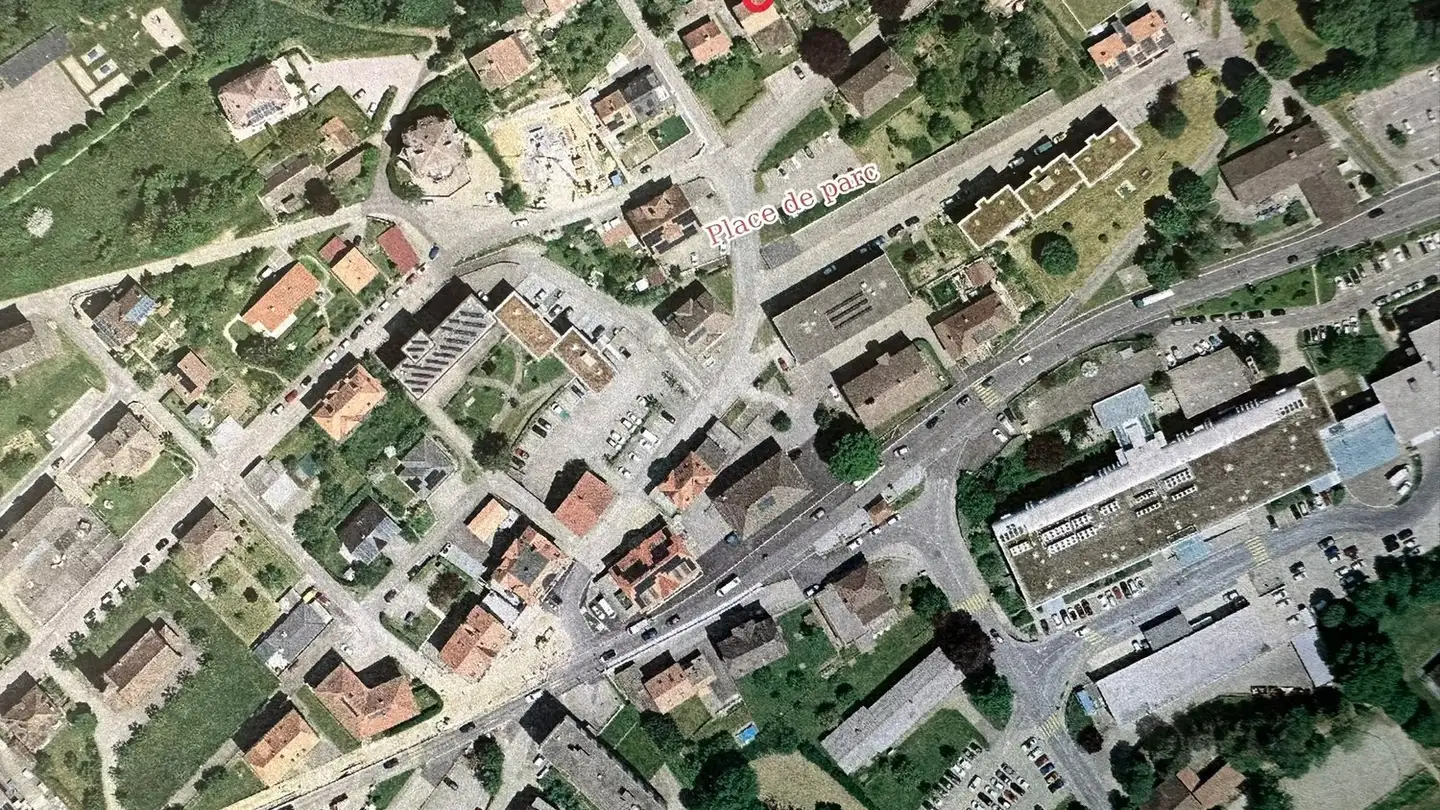 Parcheggio esterno in affitto - Chemin Des Crêts, 2052 Fontainemelon