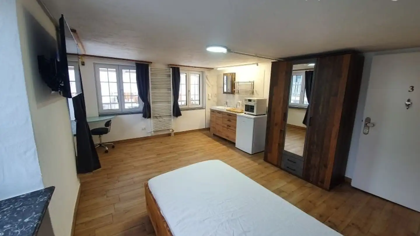 Zimmer mieten - Breitistrasse 1a, 8335 Hittnau