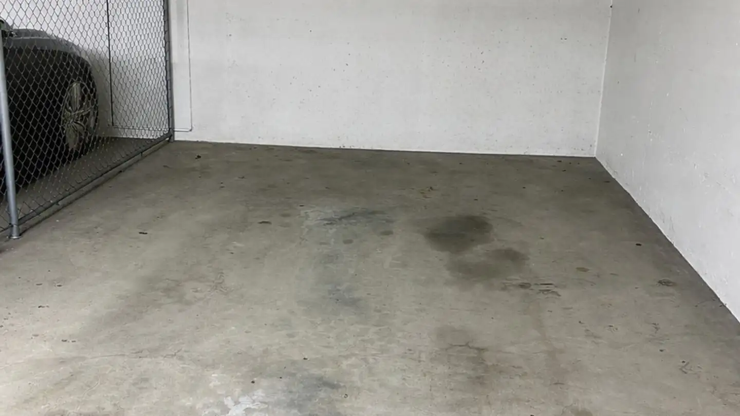 Single garage for rent - St.-Johannes-Strasse, 6300 Zug