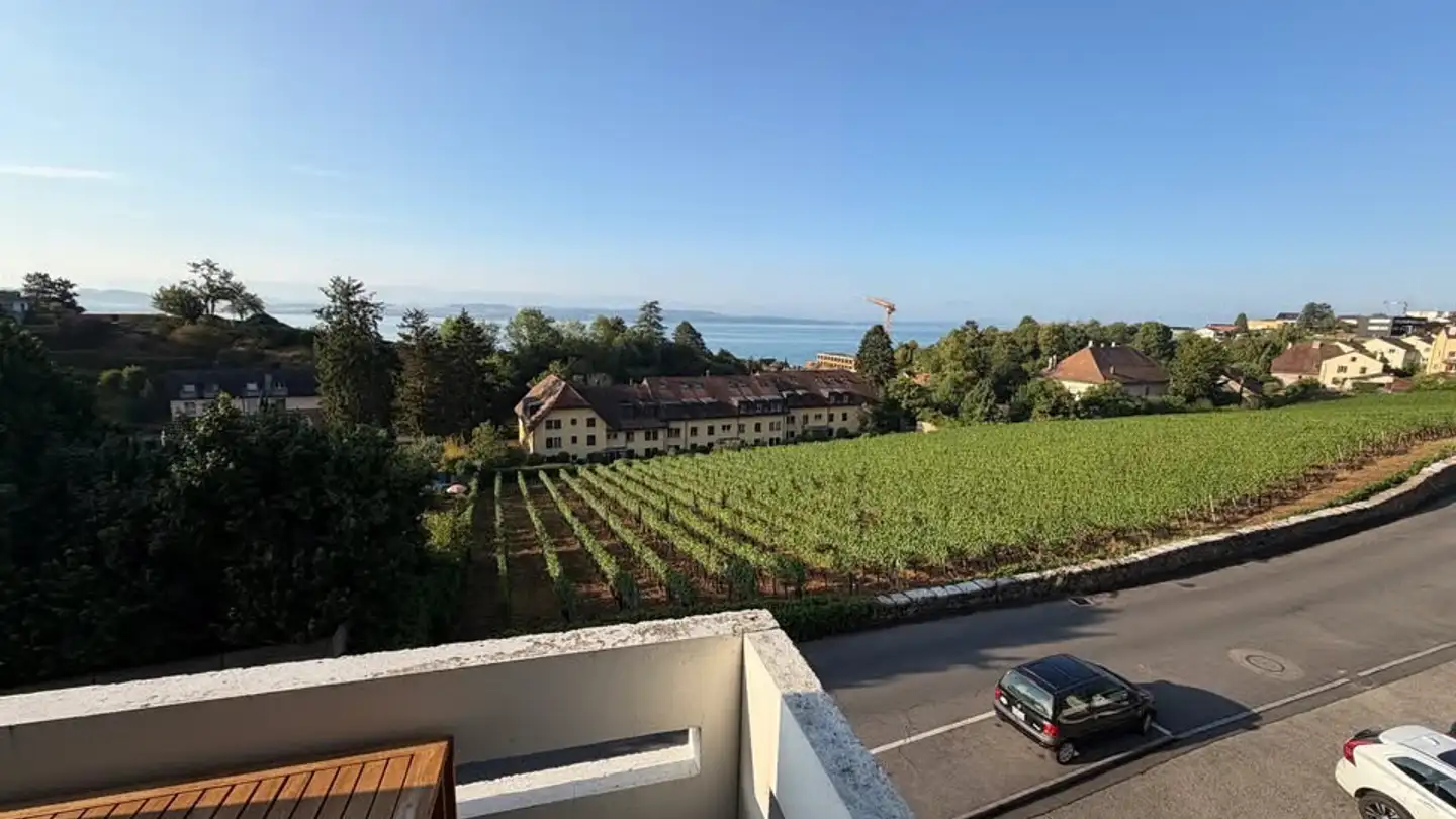 Apartment for rent - 2068 Hauterive NE