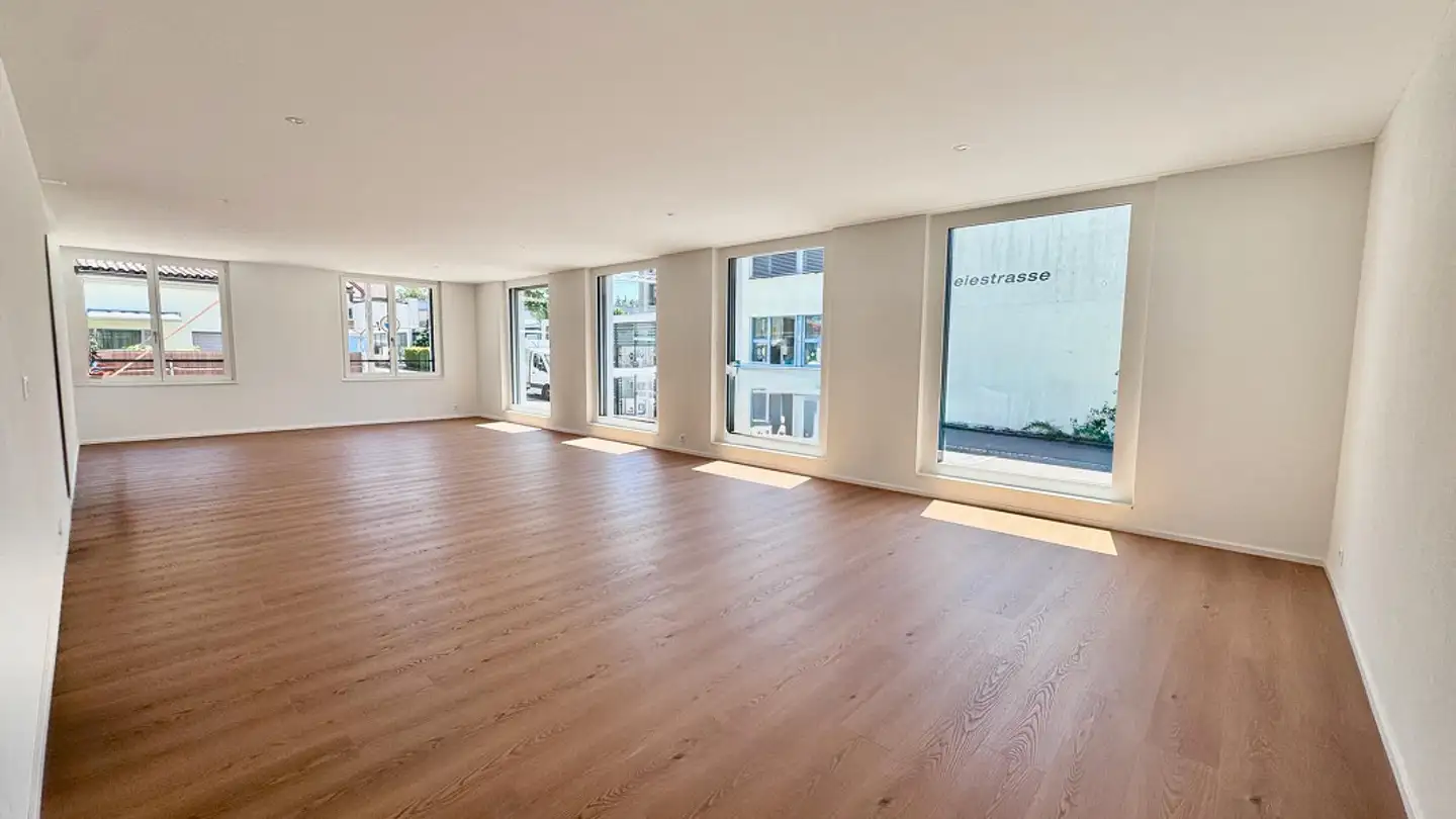 Commerciale in affitto - Freiestrasse 17, 8610 Uster - Foto 2