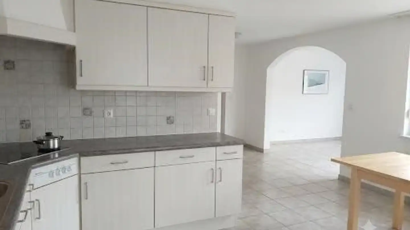 Apartment for rent - Sportplatzstrasse 32, 3952 Susten - Photo 2
