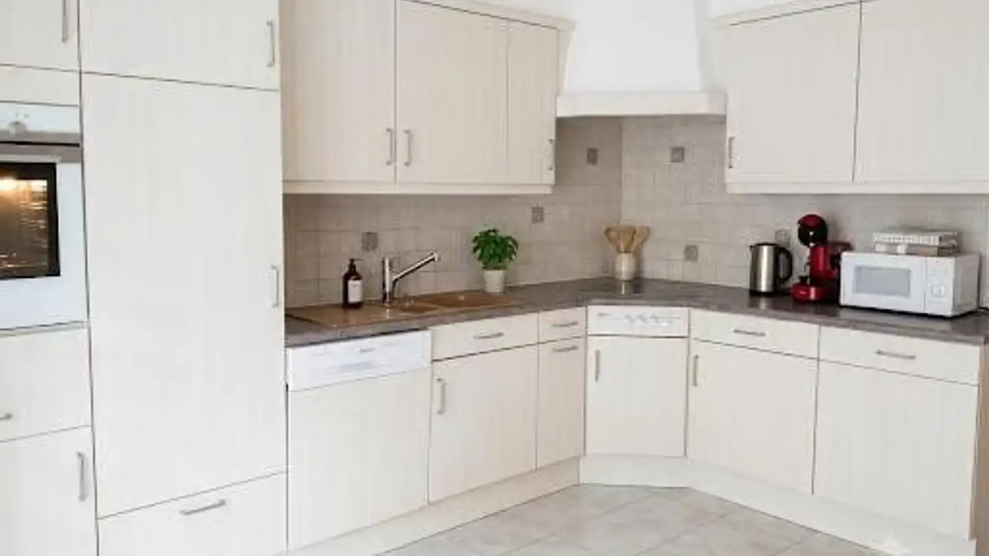 Apartment for rent - Sportplatzstrasse 32, 3952 Susten - Photo 3