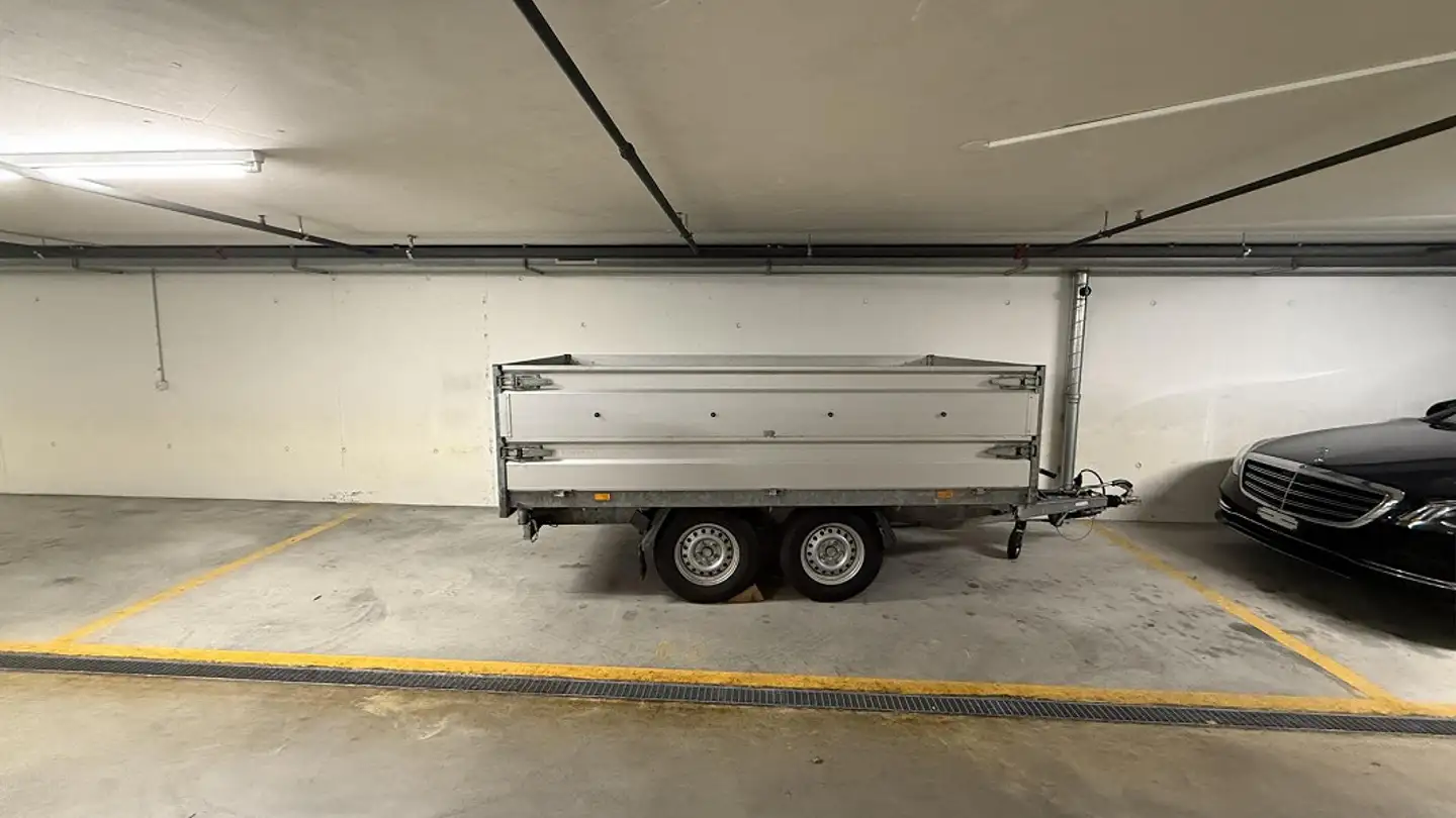 Place de parking souterraine à louer - Spichermatt, 6370 Stans