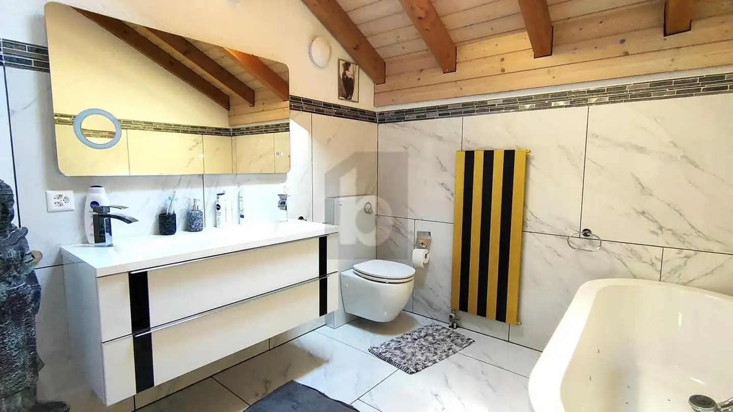 Casa a schiera in affitto - 8222 Beringen - Photo 3