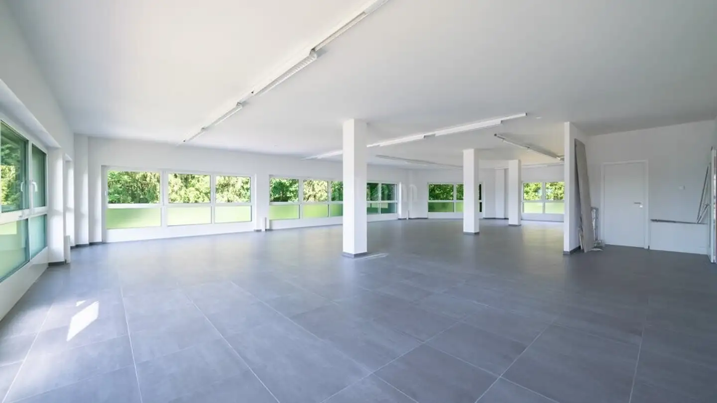 Spazio ufficio in affitto - Chemin de la Veyre d'en Haut, 1806 St-Légier-La Chiésaz - Photo 4