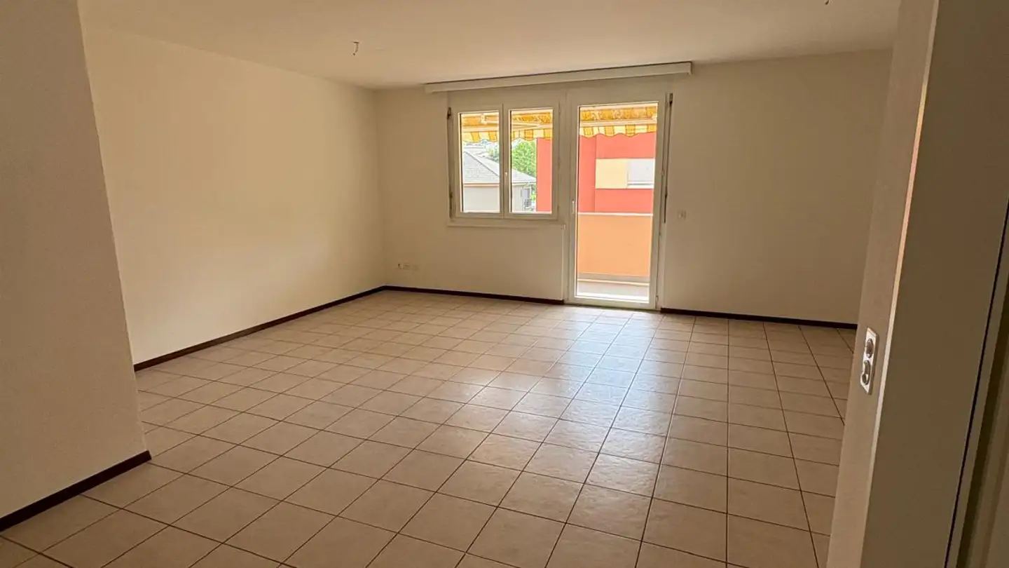 Apartment for rent - Al Triulzi 1, 6535 Roveredo GR - Photo 2