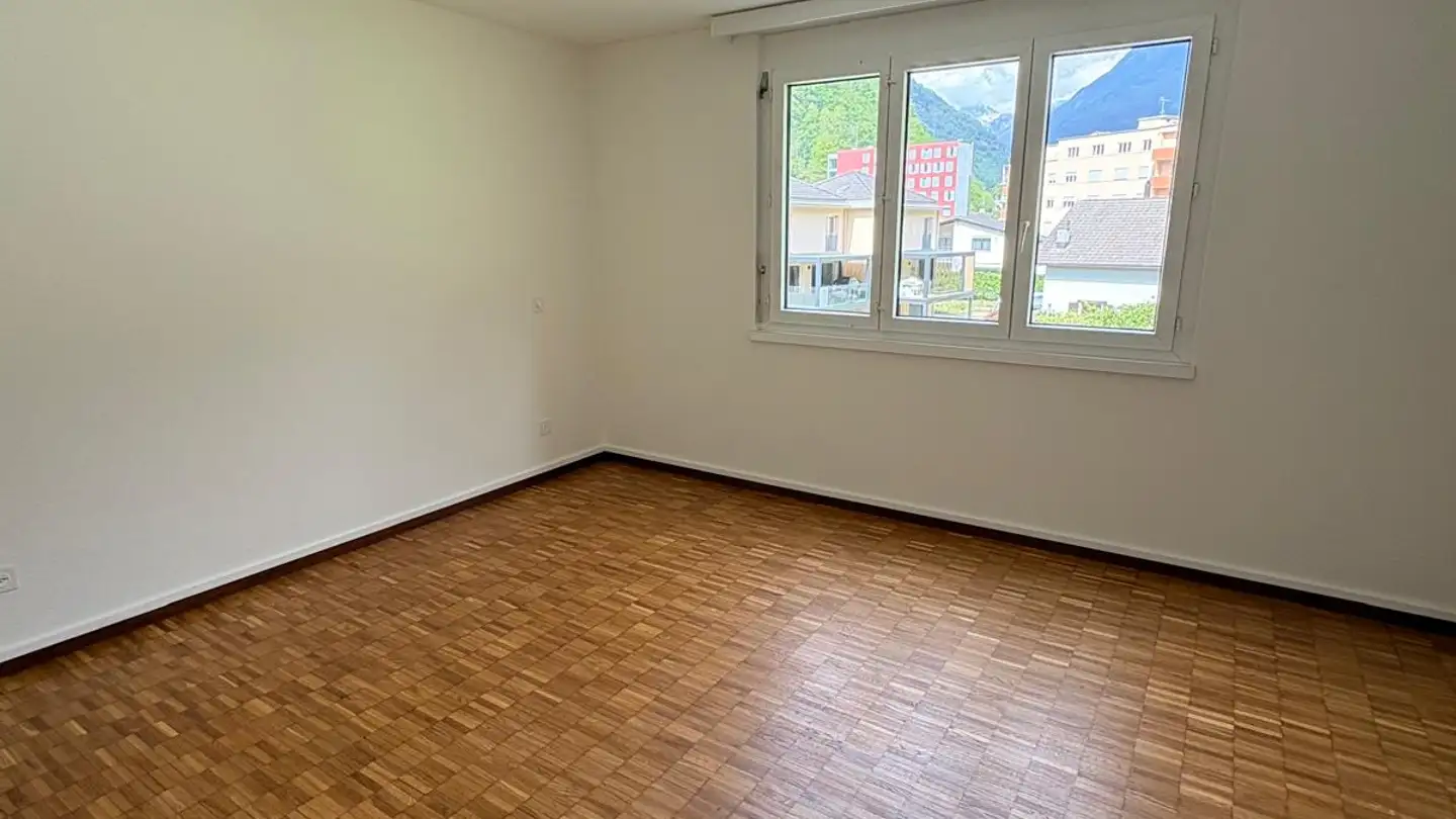 Apartment for rent - Al Triulzi 1, 6535 Roveredo GR - Photo 3