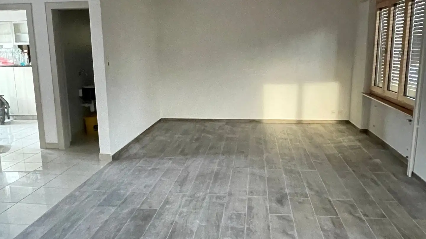 Single house for rent - Rue Du Stand 40, 2800 Delémont - Photo 3