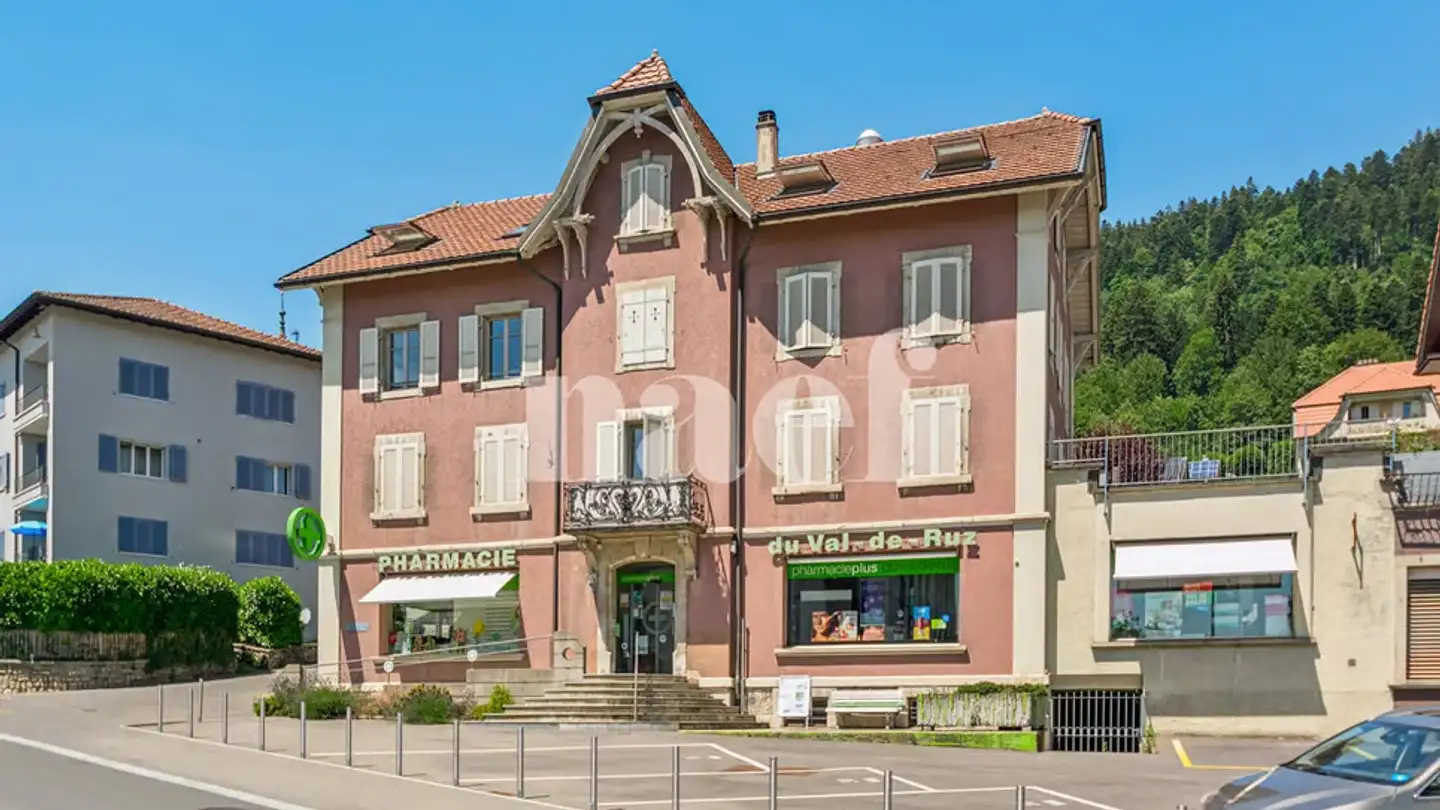 Residential building for sale - 2052 Fontainemelon