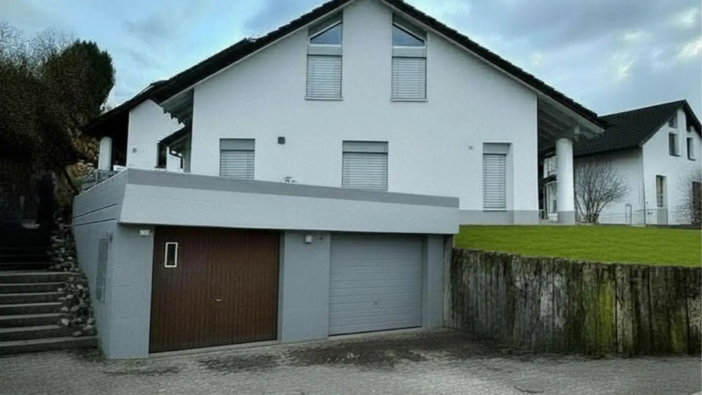 Semi-detached house for rent - Bachtelstrasse 15, 8608 Bubikon