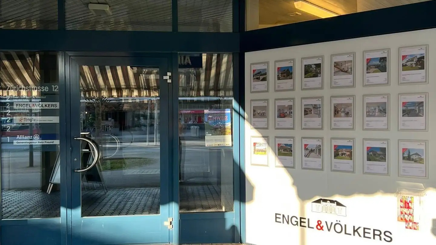 Spazio ufficio in affitto - Zürichstrasse 12, 8610 Uster - Foto 2