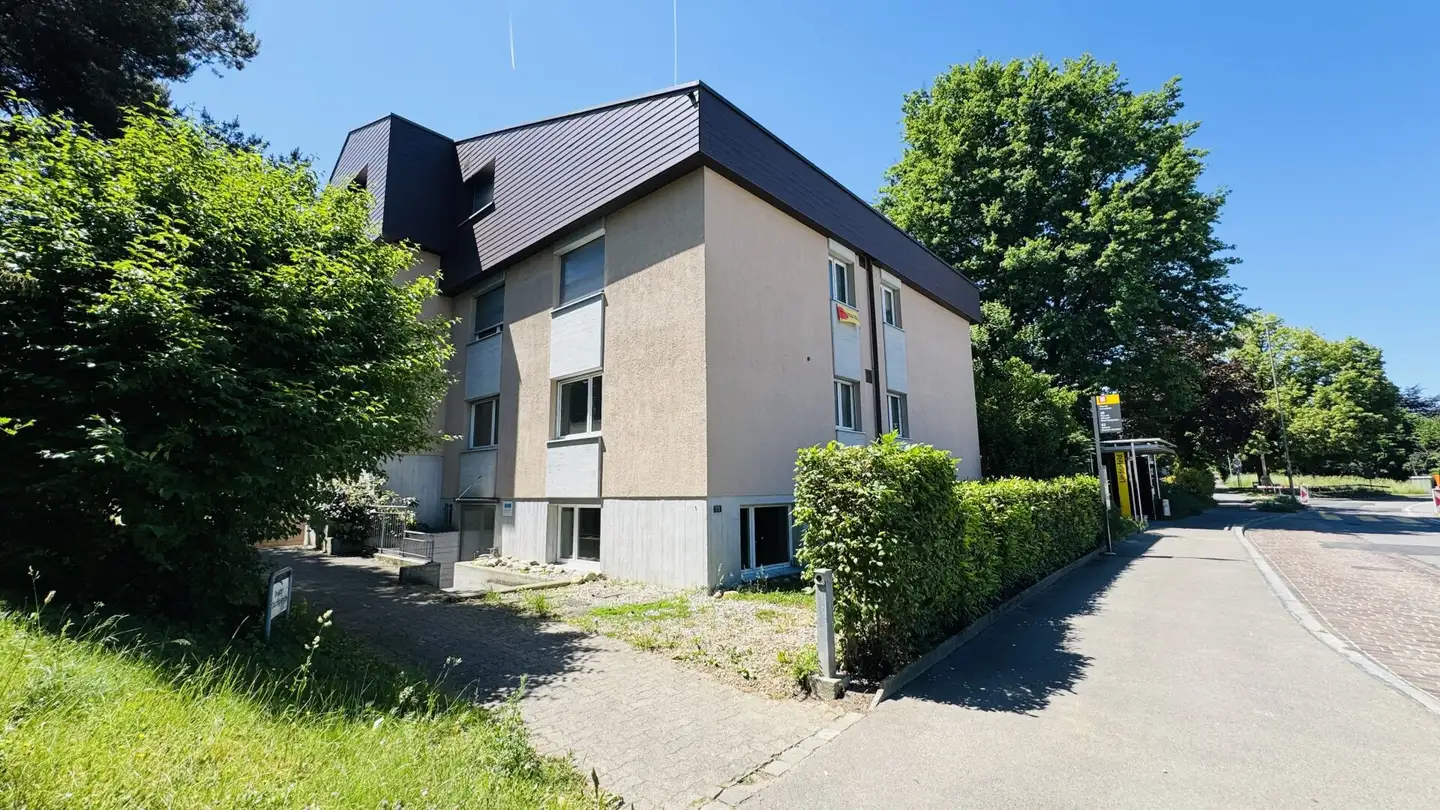 Hairdresser for sale - Benkenstrasse 25, 4106 Therwil