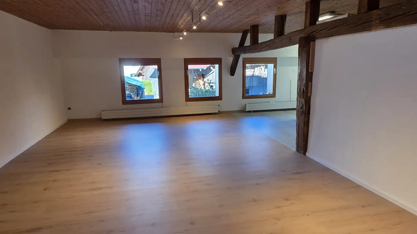 Appartement à louer - Aberwandelstrasse 4, 8181 Höri