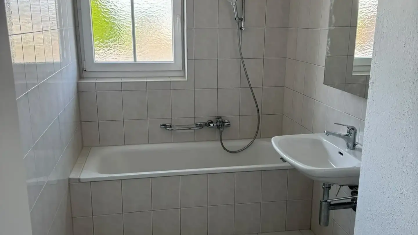 Apartment for rent - Hauptstrasse 29, 8546 Islikon - Photo 3