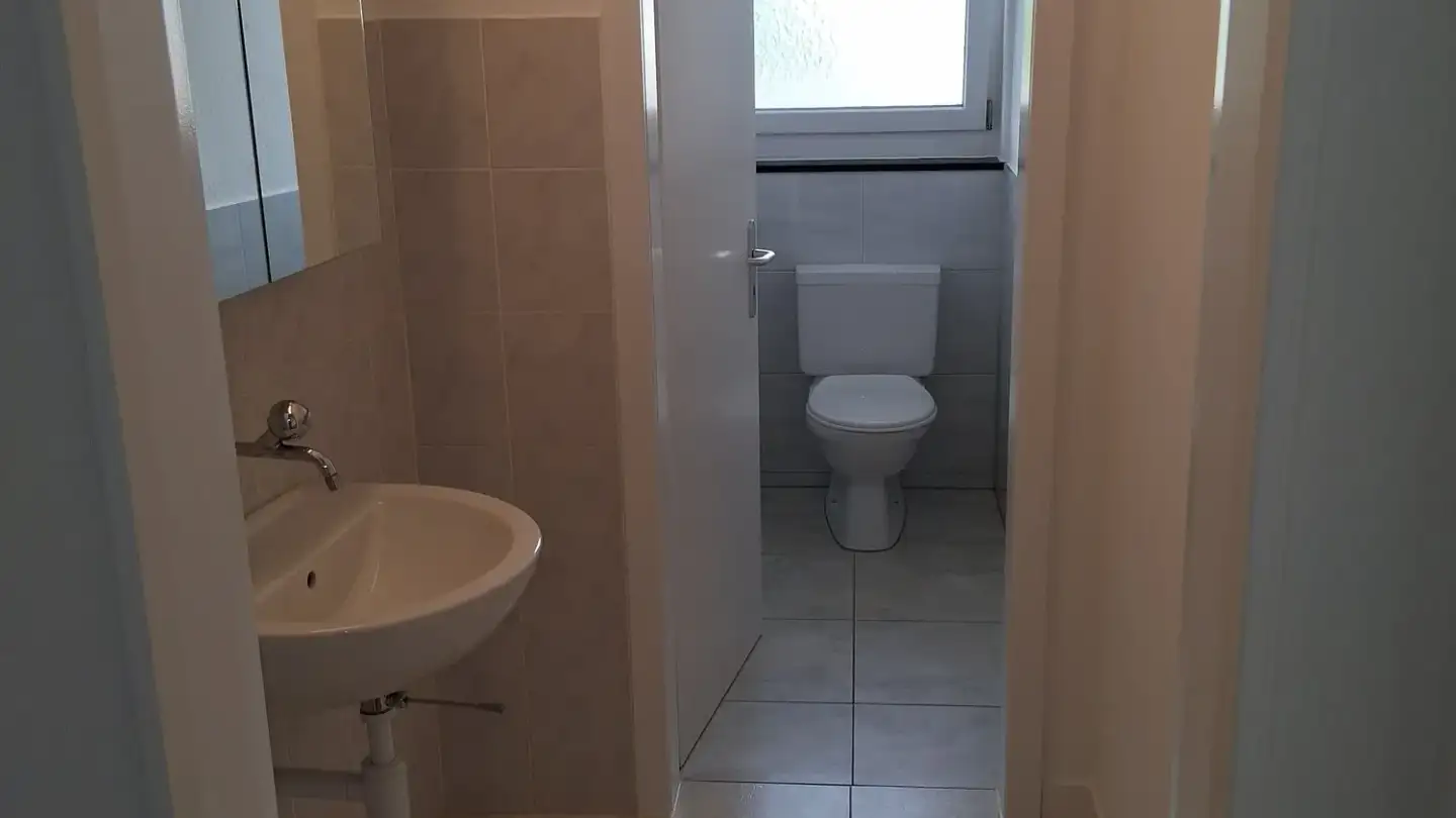 Apartment for rent - Hauptstrasse 29, 8546 Islikon - Photo 4