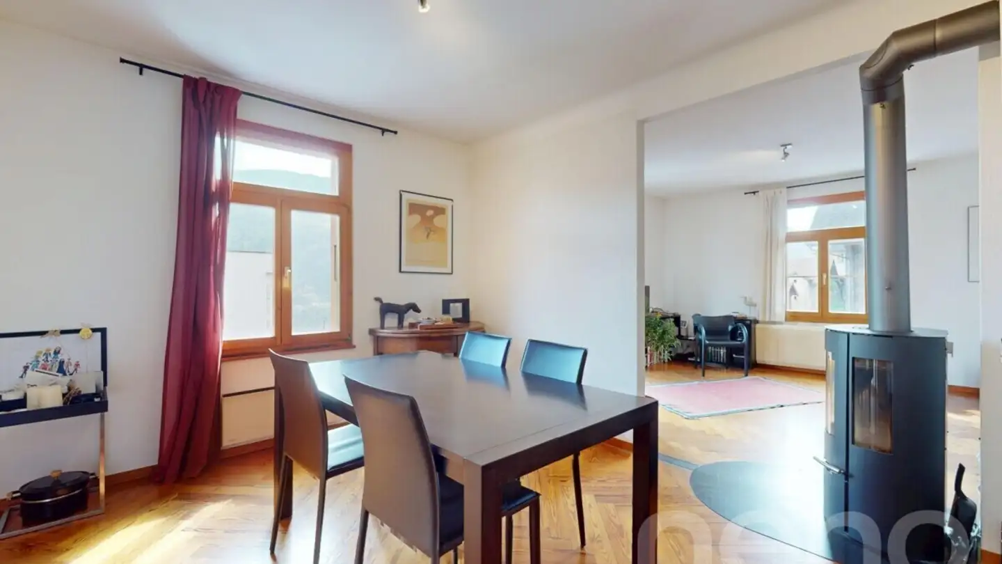 Stepped house for sale - 1981 Vex - Photo 2