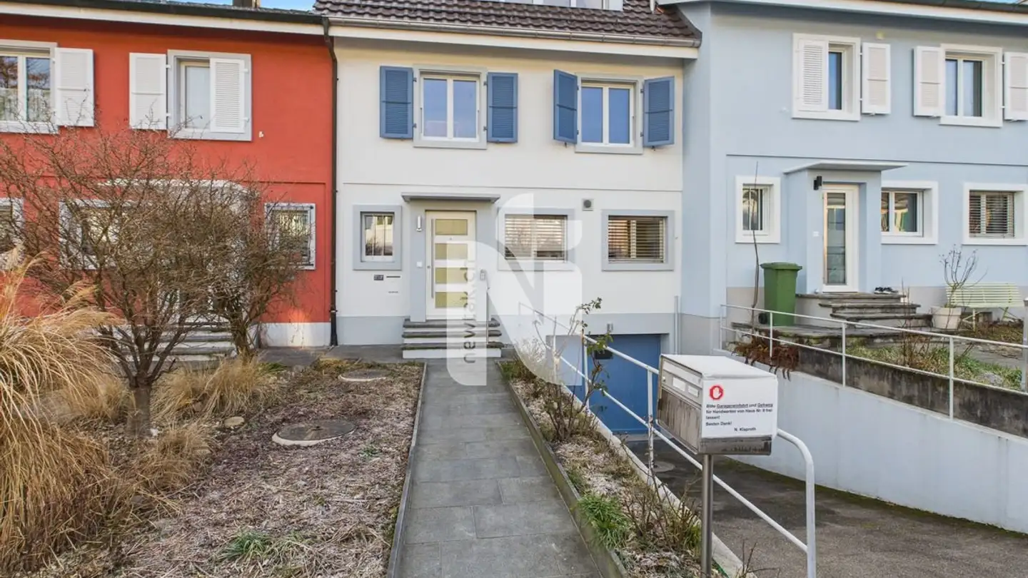 Reihenhaus mieten - Gustav Bay-Strasse 9, 4142 Münchenstein