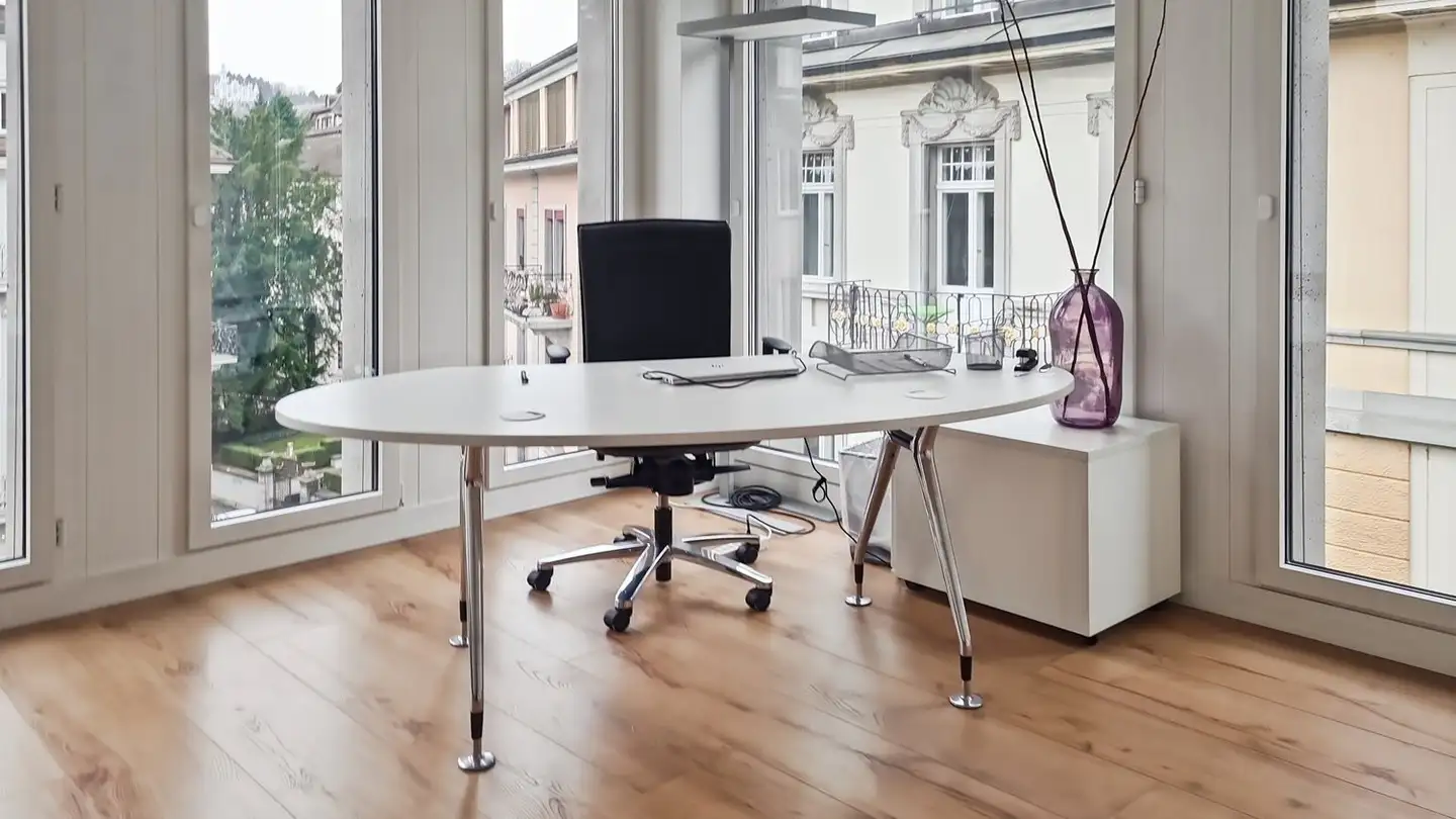Office space for rent - Hertensteinstrasse 51, 6004 Luzern