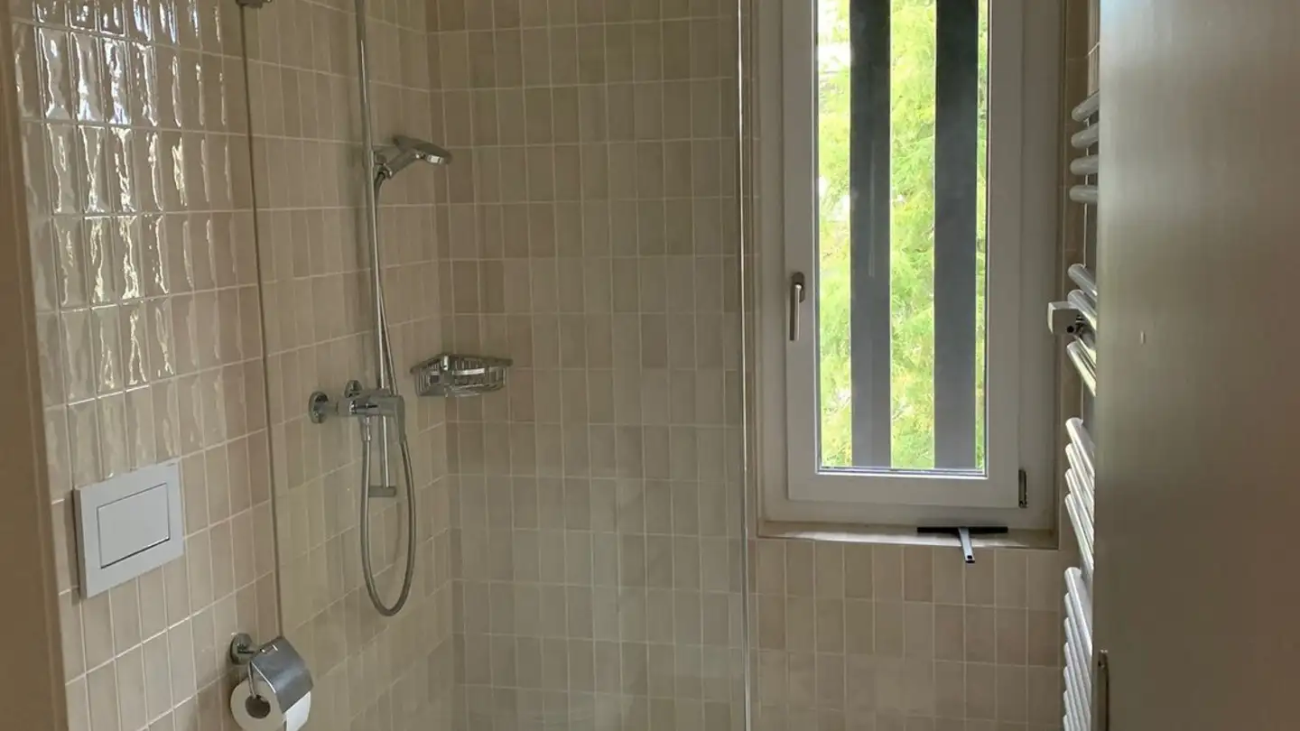 Appartement à louer - Höhenweg 33, 3661 Uetendorf - Photo 2