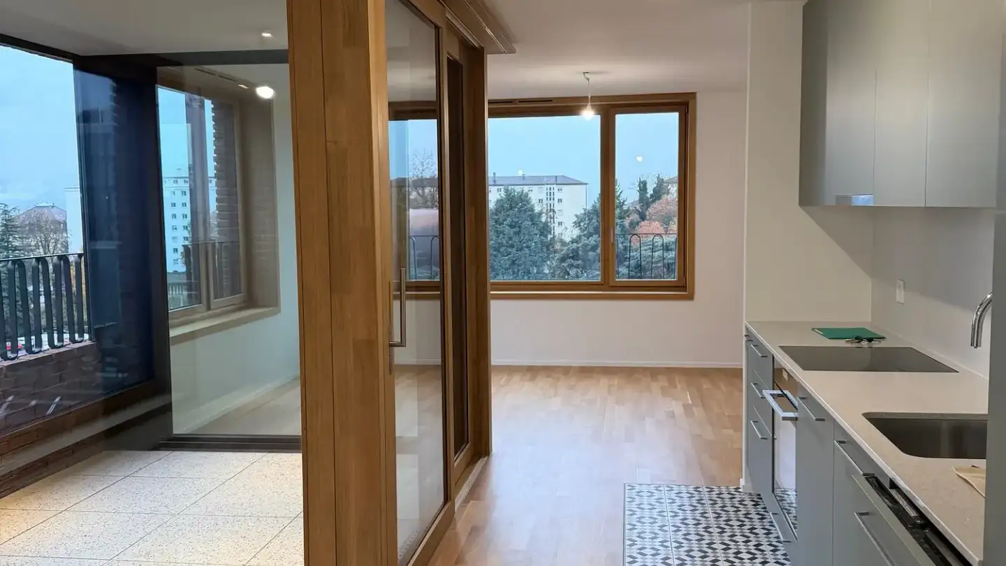 Apartment for rent - Place de Malley, 1020 Renens VD - Photo 2