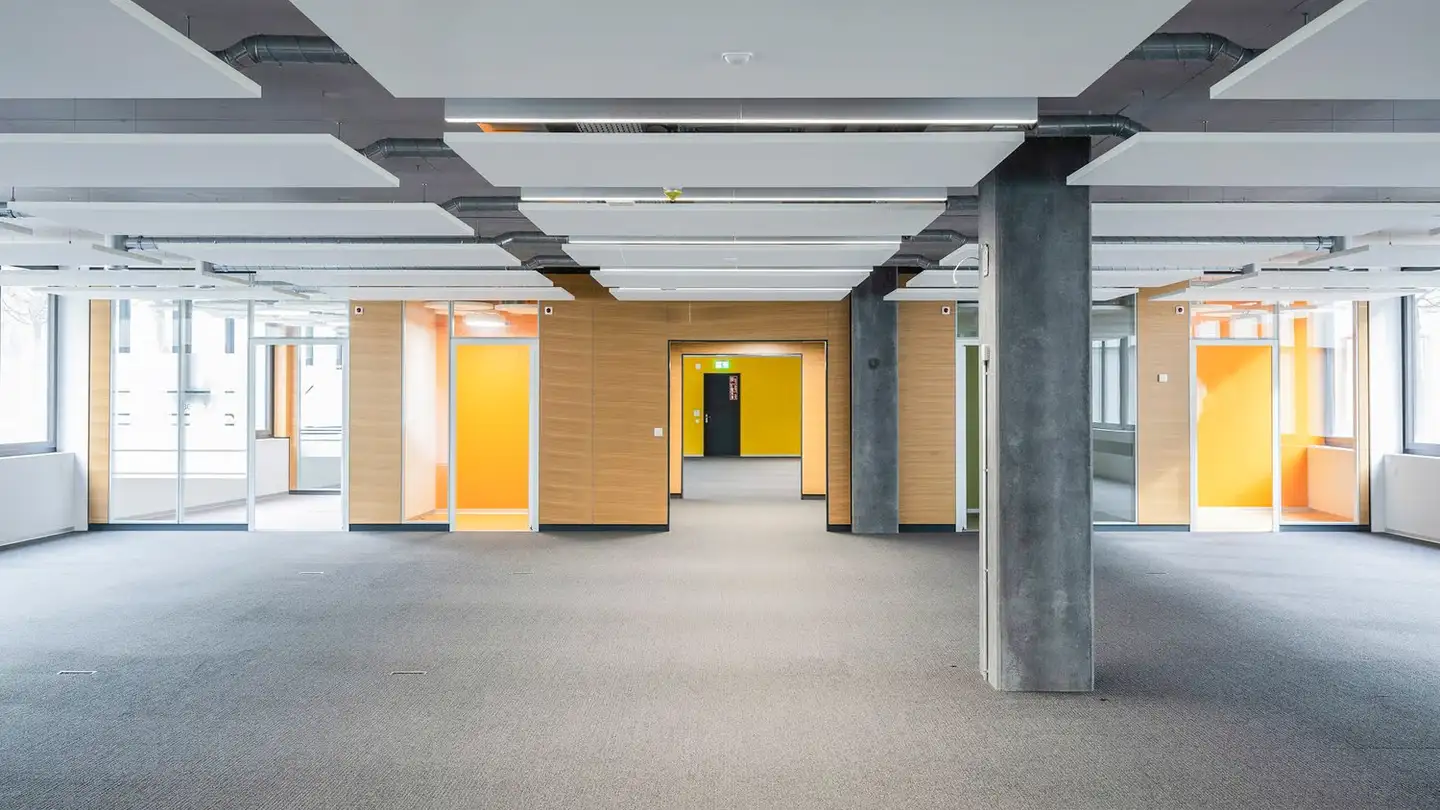 Office space for rent - Bruggerstrasse 68, 5400 Baden