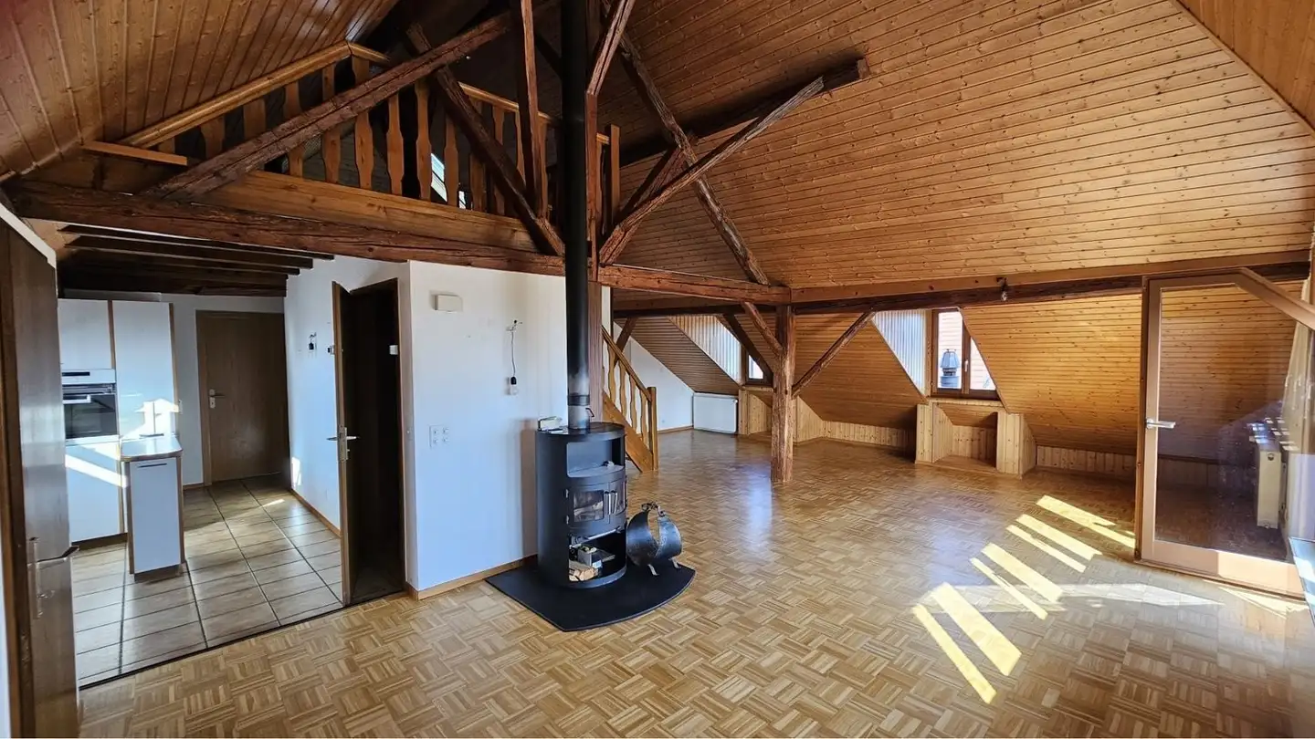 Apartment for rent - 1786 Sugiez