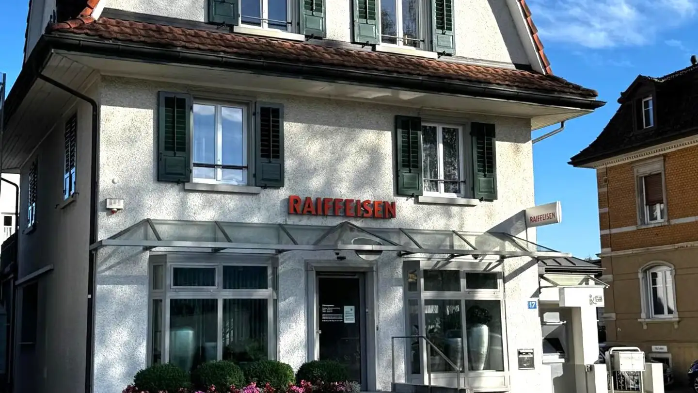 Mixed-use building for sale - Bahnhofstrasse 17, 8586 Erlen