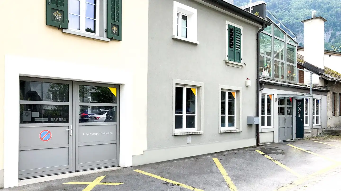 Dachgeschosswohnung mieten - Hauptstrasse 10, 8867 Niederurnen