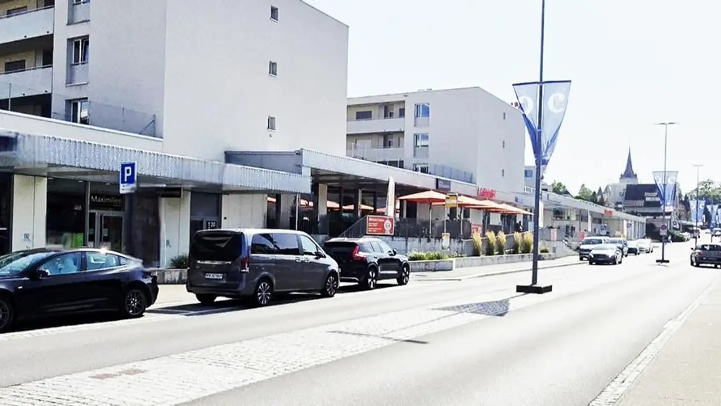 Mixed-use building for rent - 3280 Murten - Photo 3