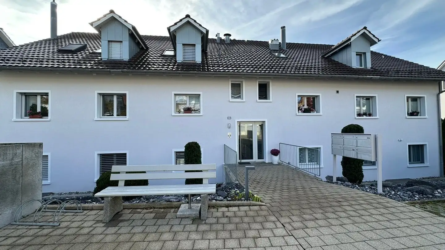 Dachgeschosswohnung kaufen - Stauberbergstrasse 24, 8610 Uster