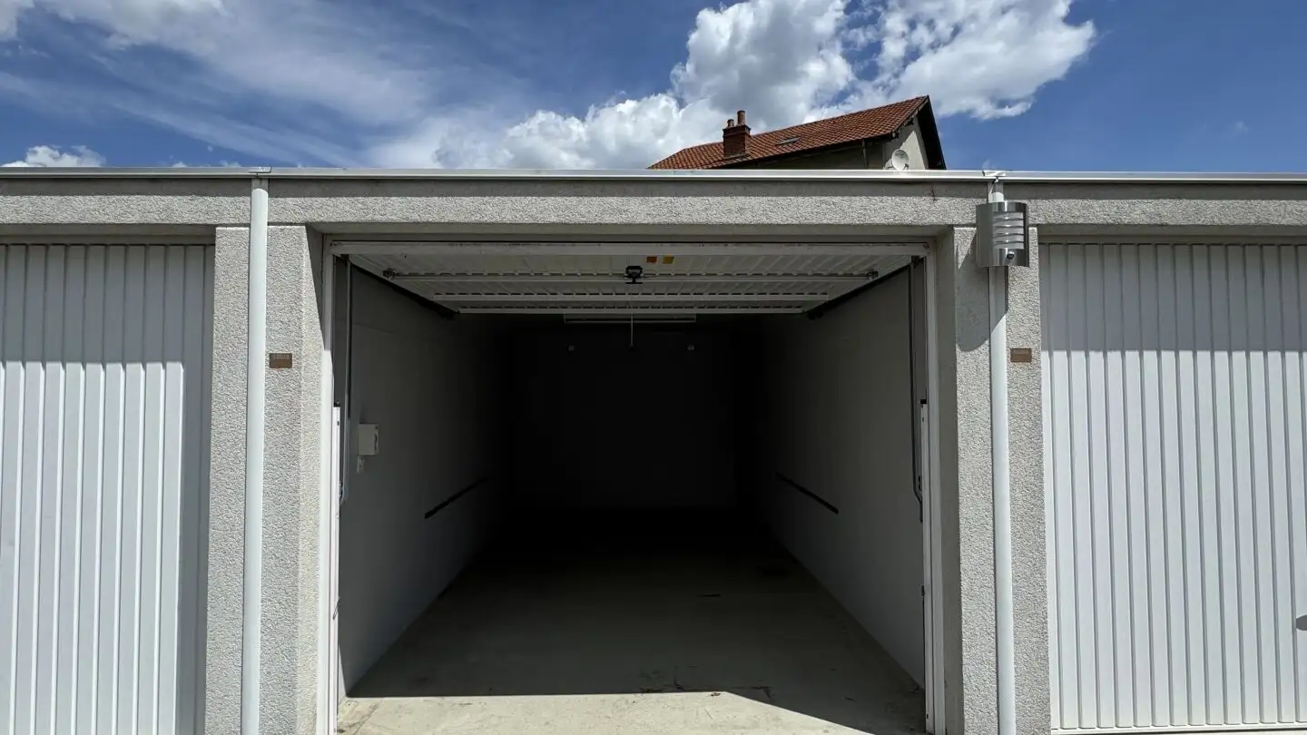 Garage individuel à louer - Rue Des Pontets 4, 1957 Ardon - Photo 2